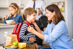 working-mom-routine-morning-getting-kids-ready